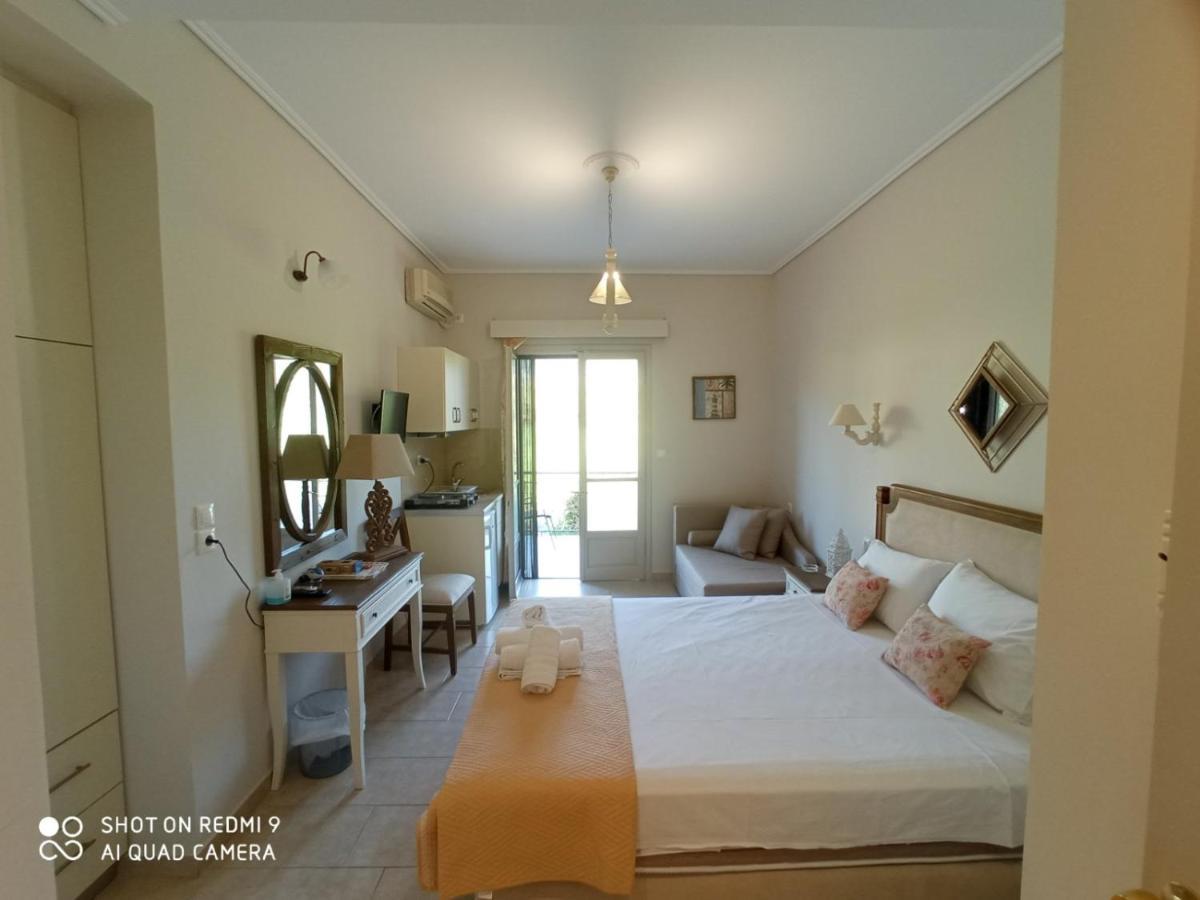 Bellarias House Aparthotel Nydri  Exterior foto